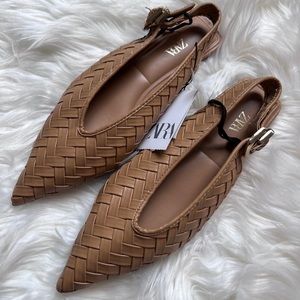 Zara, flat sandal. Suze USA 6.5, EU 37. New